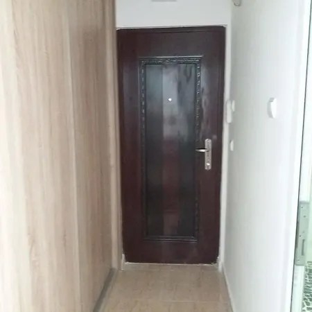 Apartment Garsoniera Maria *